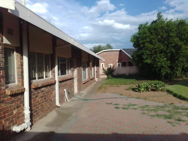 4 Bedroom Property for Sale in Riebeeckstad Free State